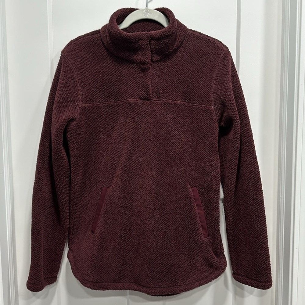 Women's THREAD + SUPPLY Burgundy
Fleece Pullover 1/4 Snap Jacket - Size Small